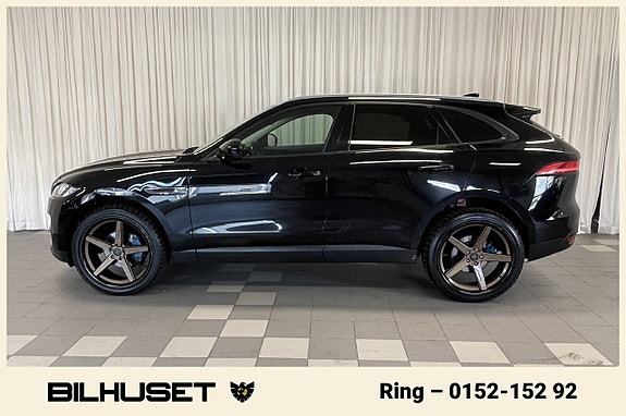 Jaguar F-PACE 3 of 16