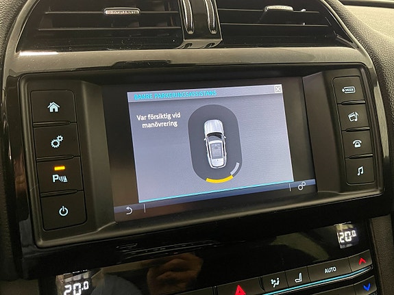 Jaguar F-PACE 14 of 16