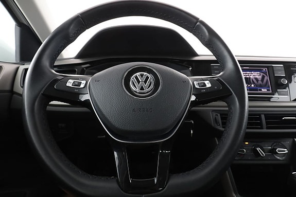 Volkswagen Polo 19 of 30