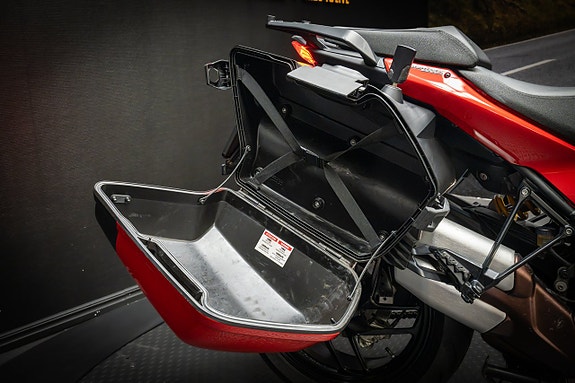 Ducati Multistrada 1200 S 9 of 13