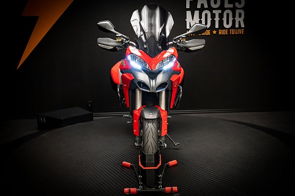 Ducati Multistrada 1200 S 8 of 13