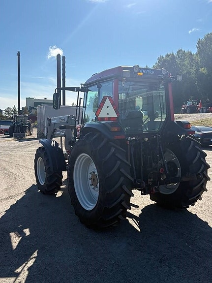 Valtra A 72 4 of 11