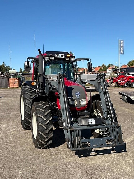 Valtra A 72 2 of 11