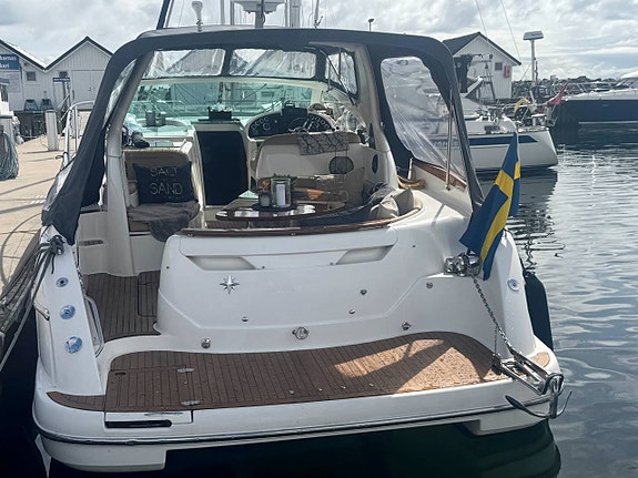 Jeanneau Prestige 34 -05 | 2 x Volvo Penta KAD 300 2 of 8