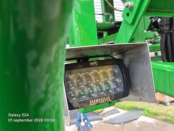 John Deere M 952 i 19 of 22