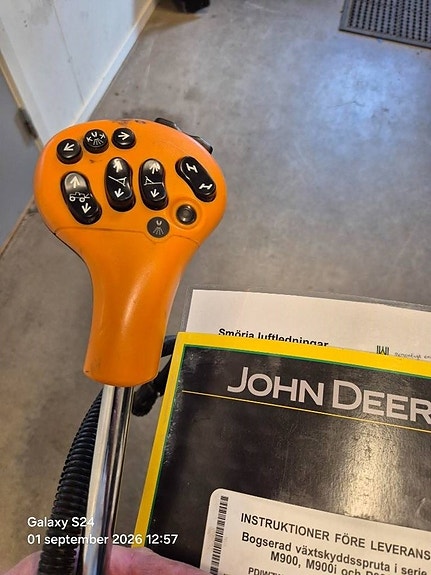 John Deere M 952 i 5 of 22