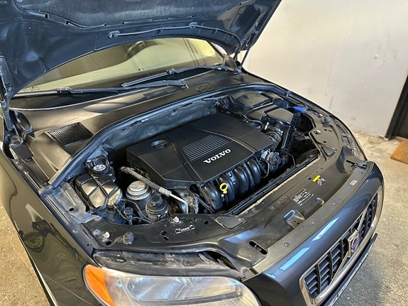Volvo V70 18 of 20
