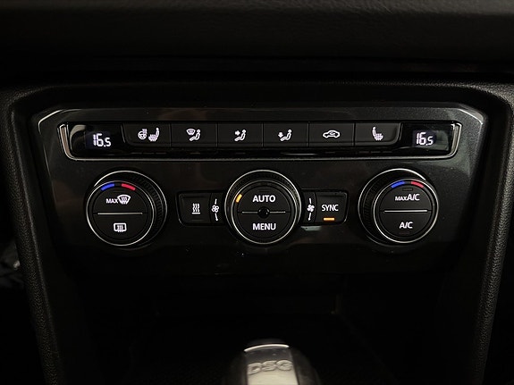 Volkswagen Tiguan 24 of 28