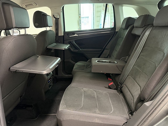 Volkswagen Tiguan 15 of 28