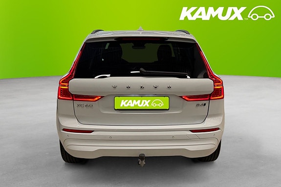 Volvo XC60 5 of 22