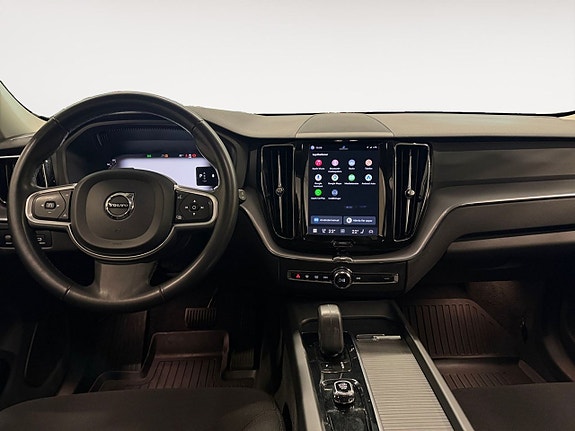 Volvo XC60 10 of 22