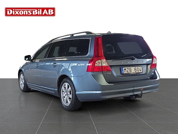 Volvo V70 4 of 15