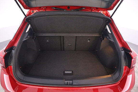 Volkswagen T-Roc 20 of 20