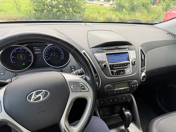 Hyundai ix35 8 of 10