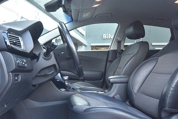 Kia Niro 10 of 27