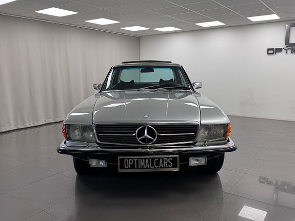Mercedes-Benz SL350 3 of 16