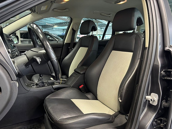 Saab 9-3 11 of 25
