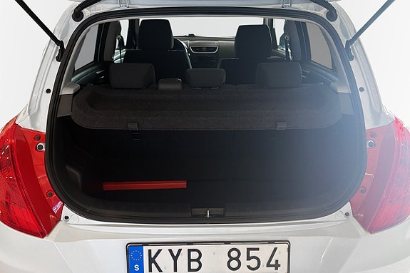 Suzuki Swift 10 of 10