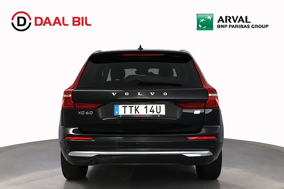 Volvo XC60 7 of 28
