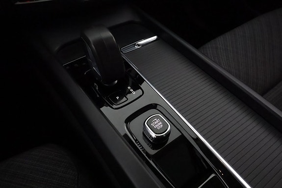Volvo XC60 24 of 28