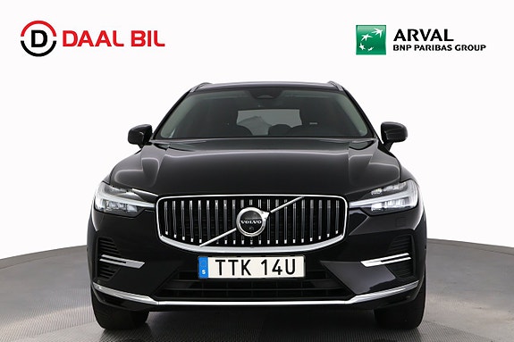 Volvo XC60 2 of 28