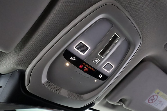 Volvo XC60 25 of 28