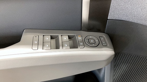 Kia EV3 14 of 16