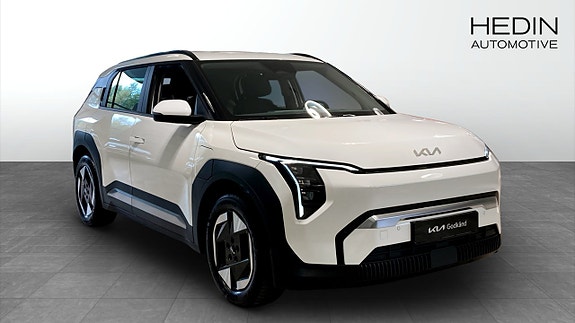 Kia EV3 3 of 16