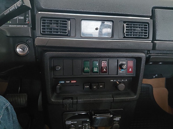 Volvo 262 20 of 20