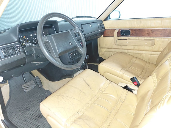Volvo 262 10 of 20