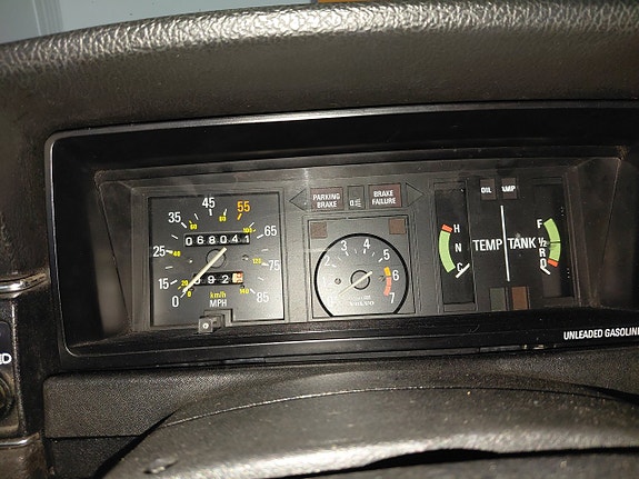 Volvo 262 19 of 20