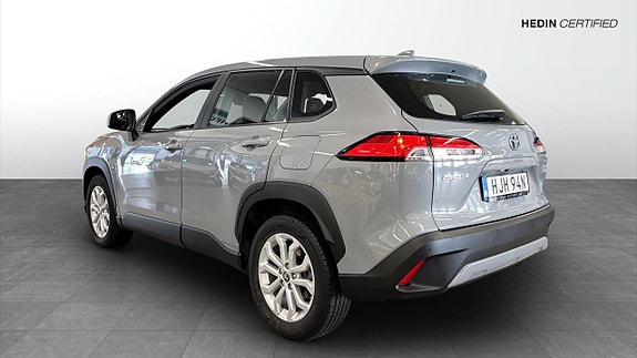 Toyota Corolla Cross 6 of 21