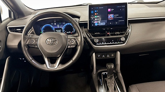 Toyota Corolla Cross 13 of 21