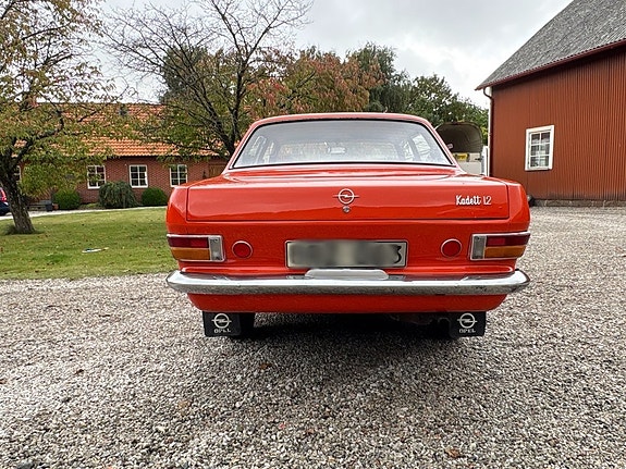 Opel Kadett 6 of 13