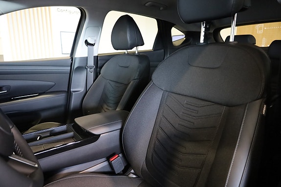 Hyundai Tucson 10 of 26