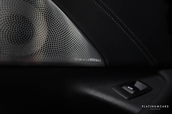 BMW M550i 18 of 26