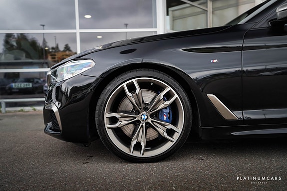 BMW M550i 26 of 26