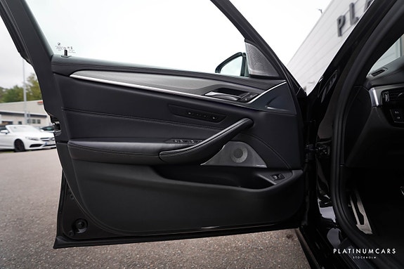 BMW M550i 20 of 26