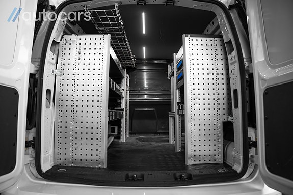 Volkswagen Caddy 14 of 30
