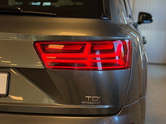Audi Q7 13 of 30