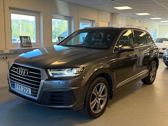 Audi Q7 5 of 30