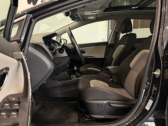 Kia Ceed 12 of 20