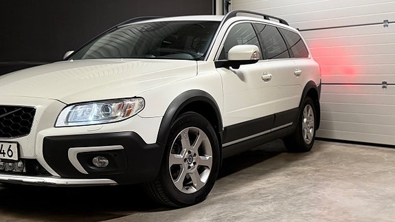Volvo XC70 3 of 28