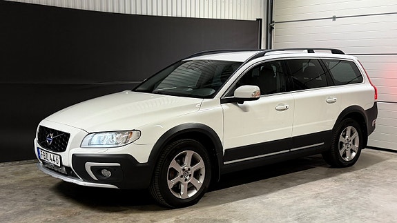 Volvo XC70 6 of 28