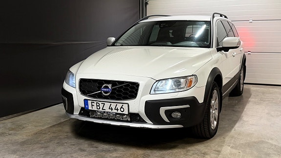 Volvo XC70 4 of 28