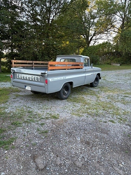 Chevrolet C10 3 of 5