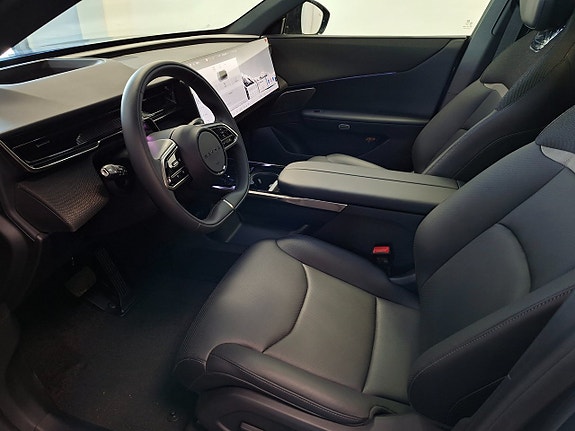 Mazda CX-6e 5 of 9