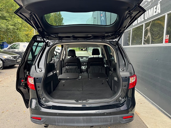 Mazda 5 10 of 18