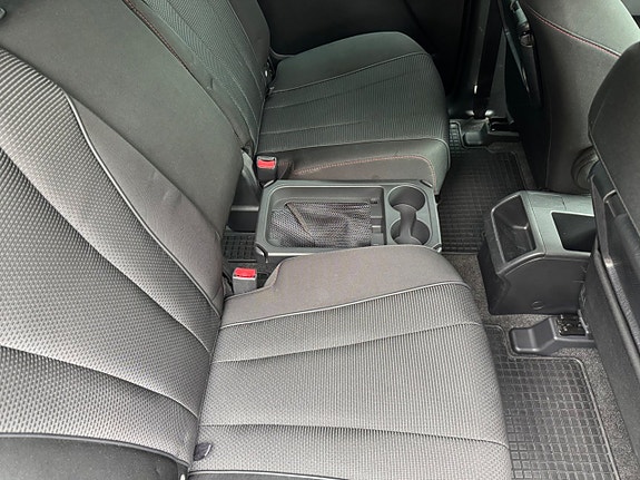 Mazda 5 17 of 18