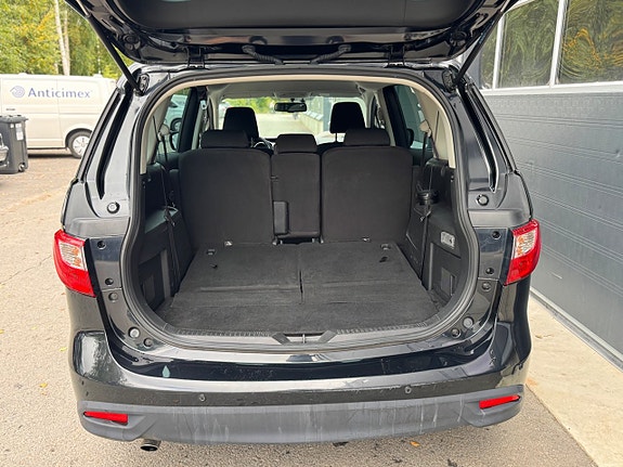 Mazda 5 9 of 18